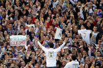 皇馬隊員全城游街慶祝西甲奪冠