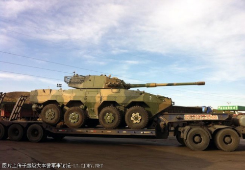 中國輪式步兵戰車底盤105毫米突擊炮 中國輪式步兵戰車底盤105毫米突擊炮