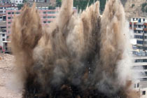 甘肅舟曲堰塞湖第13次爆破