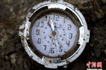 舟曲廢墟上停滯的時鐘