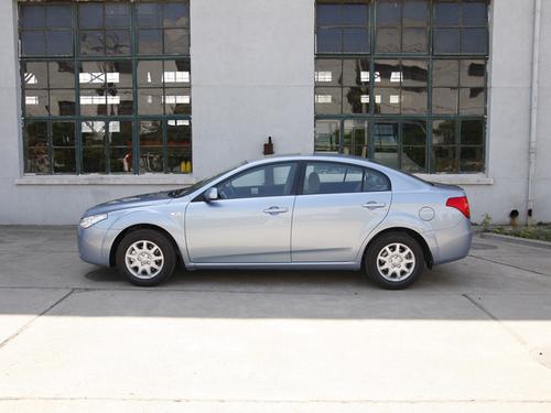 低配更劃算!一汽奔騰B50全系導購推薦