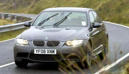不輸超跑的性能 寶馬M3對比奔馳C63AMG 汽車之家 不輸超跑的性能 寶馬M3對比奔馳C63AMG 汽車之家