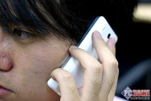 屬于未來的手機 HTC Hero深度評測