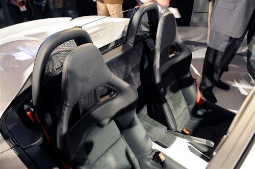 最輕的保時(shí)捷 新款Boxster Spyder發(fā)布 汽車之家 最輕的保時(shí)捷 新款Boxster Spyder發(fā)布 汽車之家