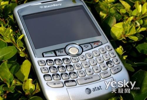 帕里斯·希爾頓只愛BB 黑莓熱點機型導購