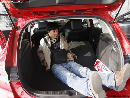 兩廂強勢對決 馬3兩廂PK福克斯/高爾夫6