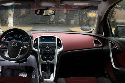 運動真豪杰 測試上海通用別克英朗XT