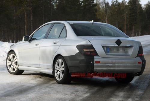 �AӋ������� 2011��YC������ՙ��