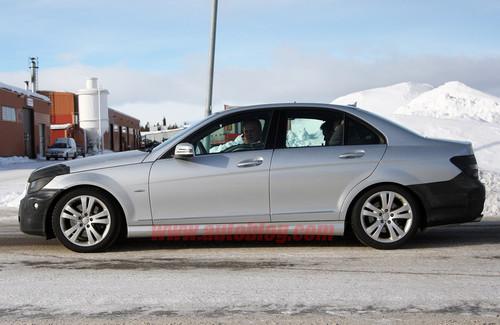 �AӋ������� 2011��YC������ՙ��